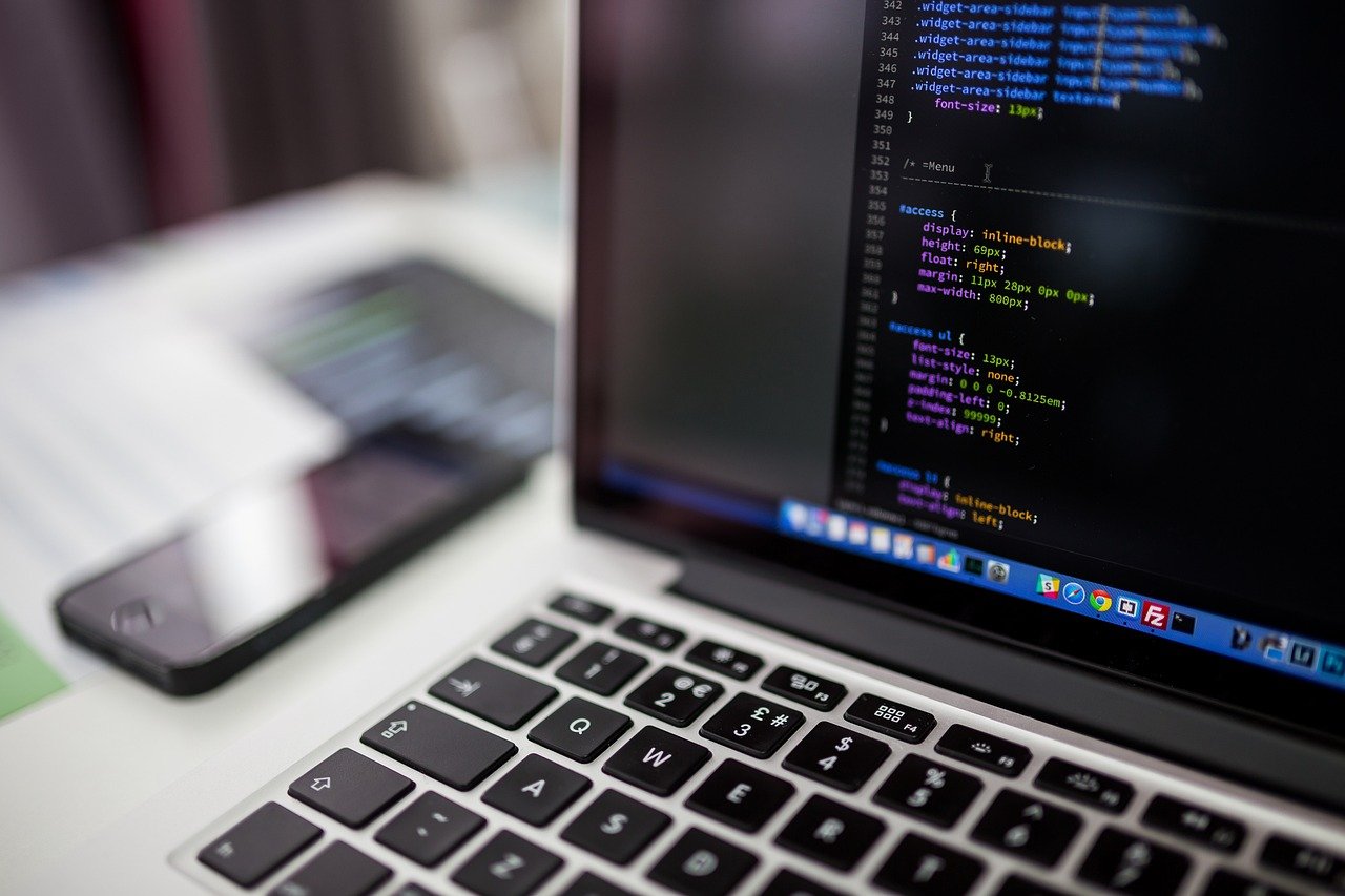Como a Programação de Computadores Mudou e Mudará o Mundo